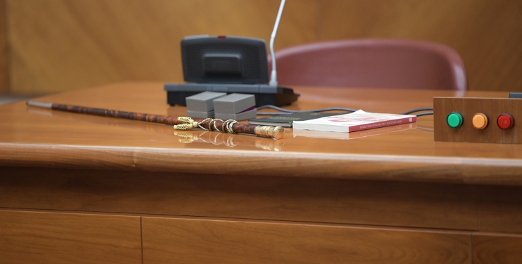 La vara d'alcaldia | Roger Benet